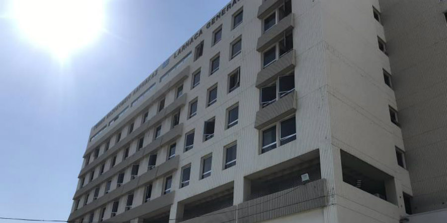 ΚΥΠΡΟΣ - ΚΟΡΩΝΟΪΟΣ: Δέκα πρόσωπα υπό διερεύνηση νοσηλεύονται στο ΓΝ Λάρνακας